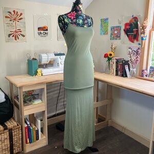 Green maxi bodycon dress